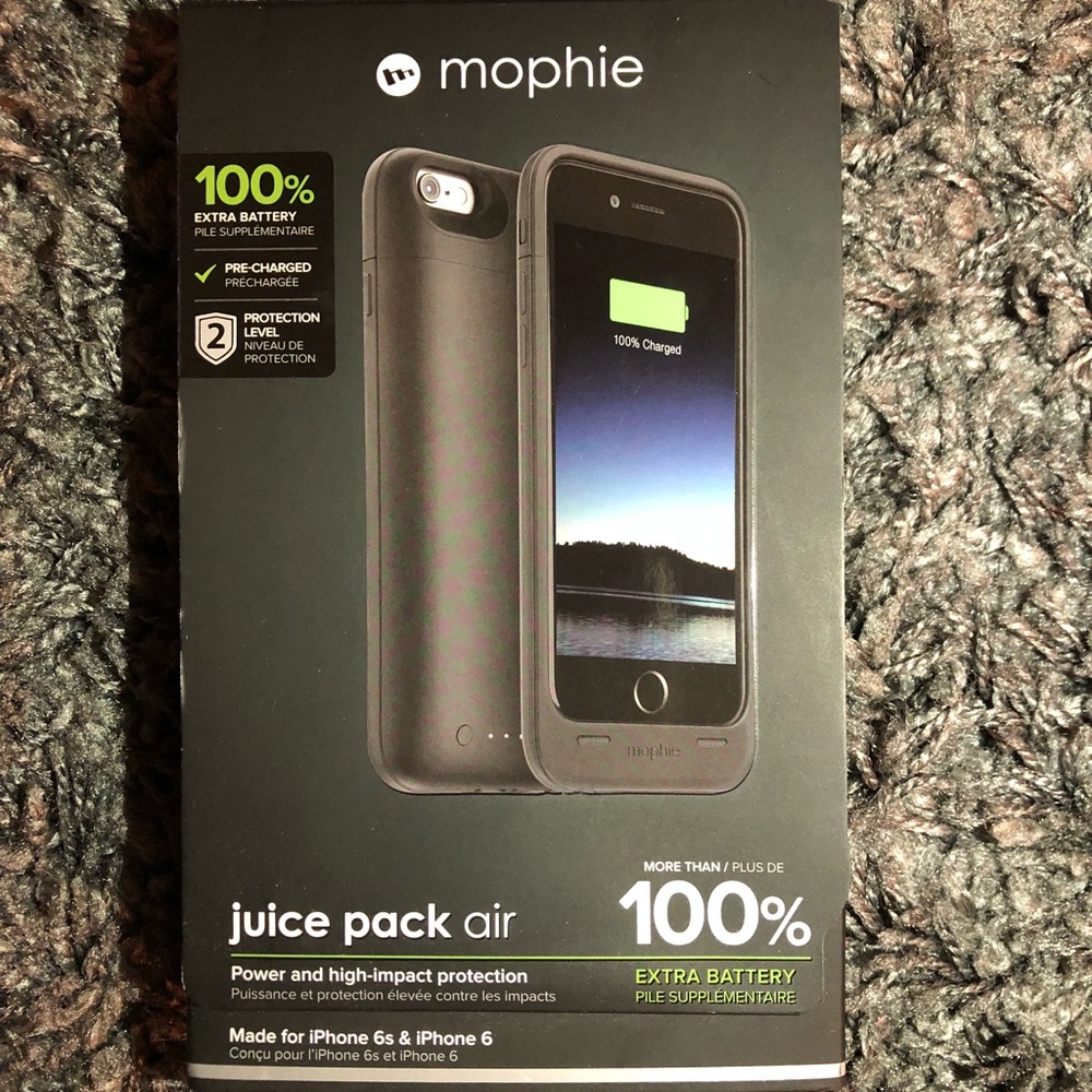 Black IPhone 6s/6 Mophie charging case